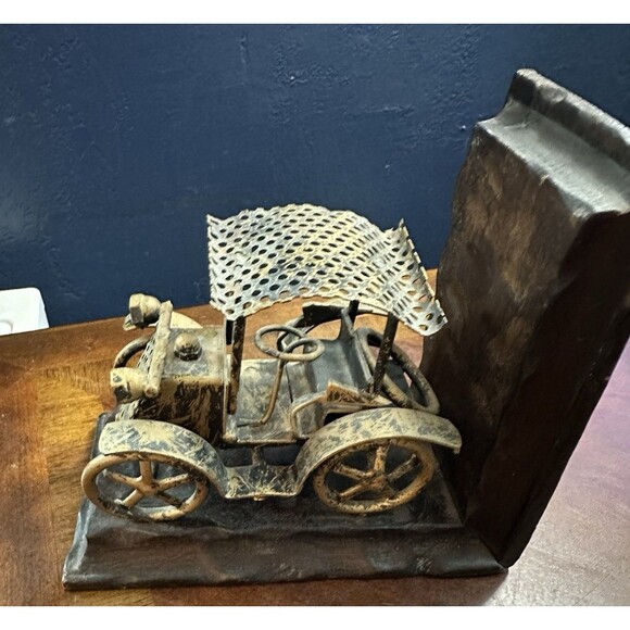 Vintage Wooden Bookends with Metal Sculptured Cars dark wooden base - Picture 9 of 11
